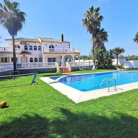 Villa Grande Piscine 5 Min De La Mer Malaga Zewnętrze zdjęcie