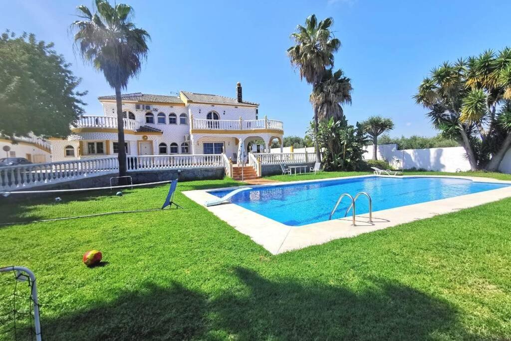 Villa Grande Piscine 5 Min De La Mer Malaga Zewnętrze zdjęcie