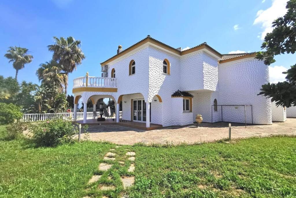 Villa Grande Piscine 5 Min De La Mer Malaga Zewnętrze zdjęcie